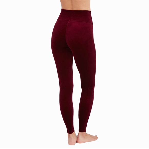 Spanx Velvet Legging in Color Rich Burgundy - Picture 4 of 6